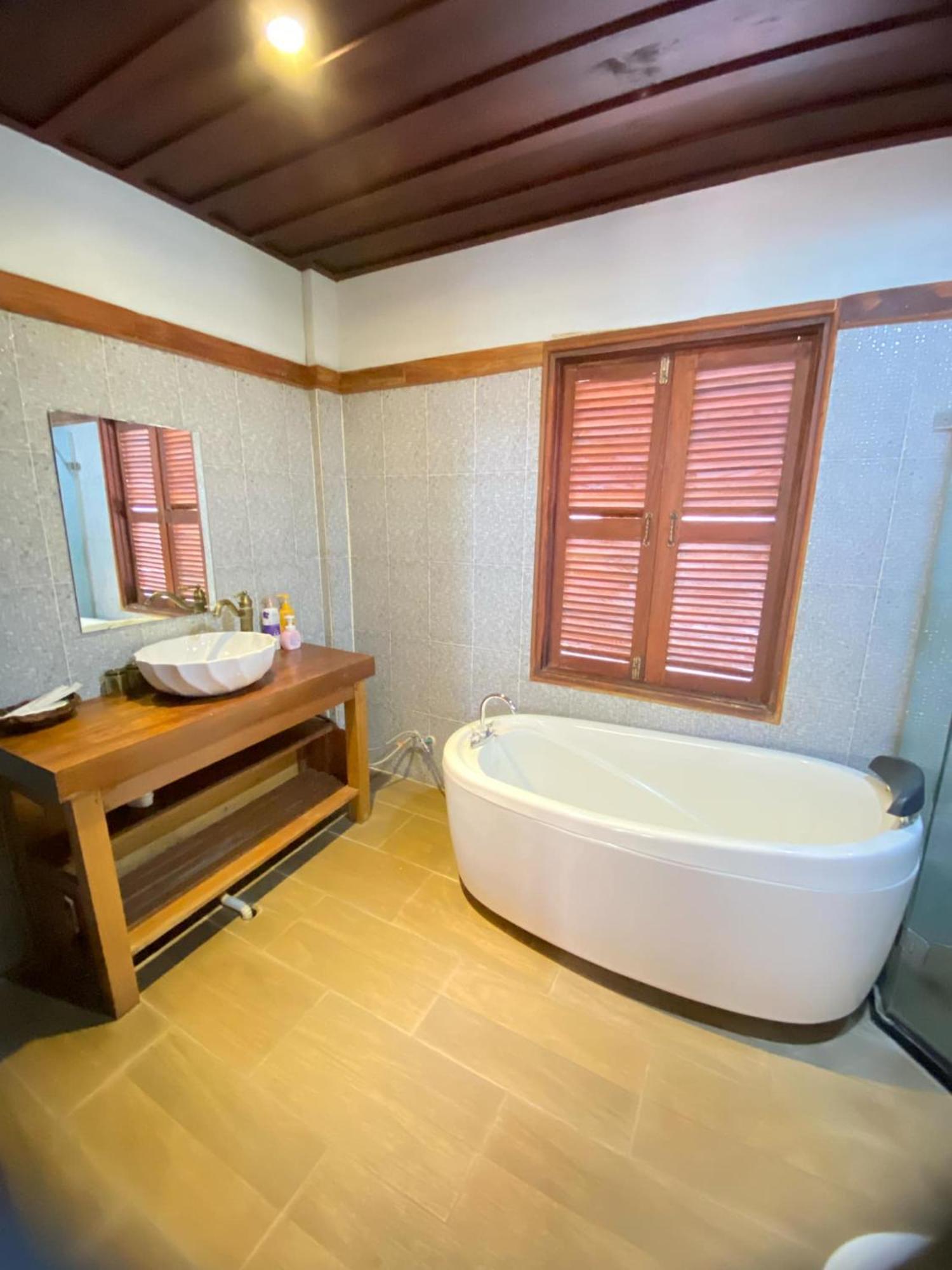 Villa Kee Lee Luangprabang Экстерьер фото